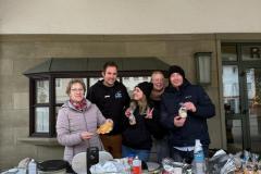 Waffelbackaktion 03.12.2025 vor dem Rathaus Attendorn