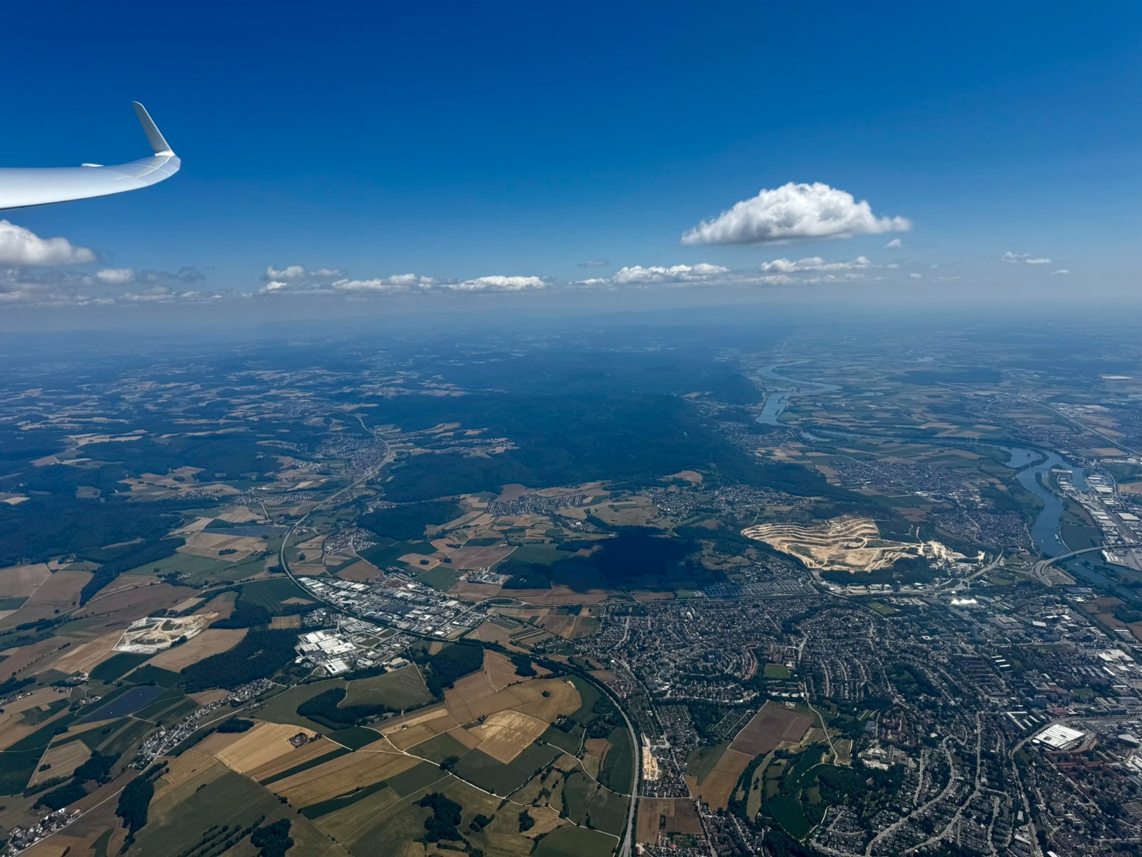 Du betrachtest gerade Nach langer Durststrecke: Streckenflieger des LSC Attendorn-Finnentrop e.V. starten durch
